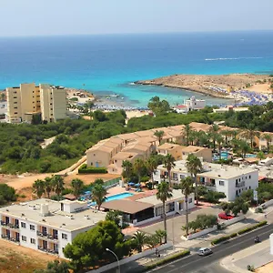 Carina מלון דירות